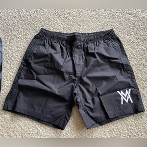 New - Von Moger Beach Shorts - Size 32